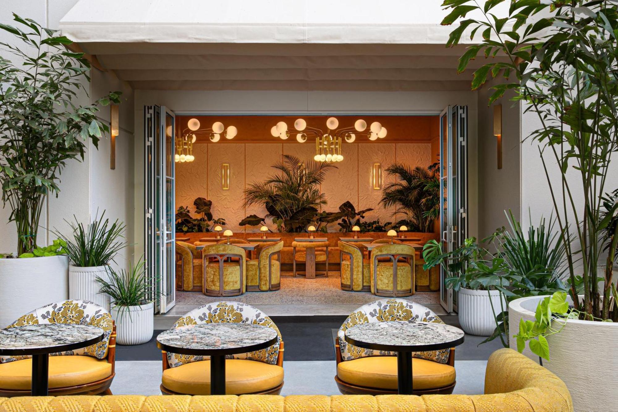 W Hollywood Hotel Los Angeles Exterior photo