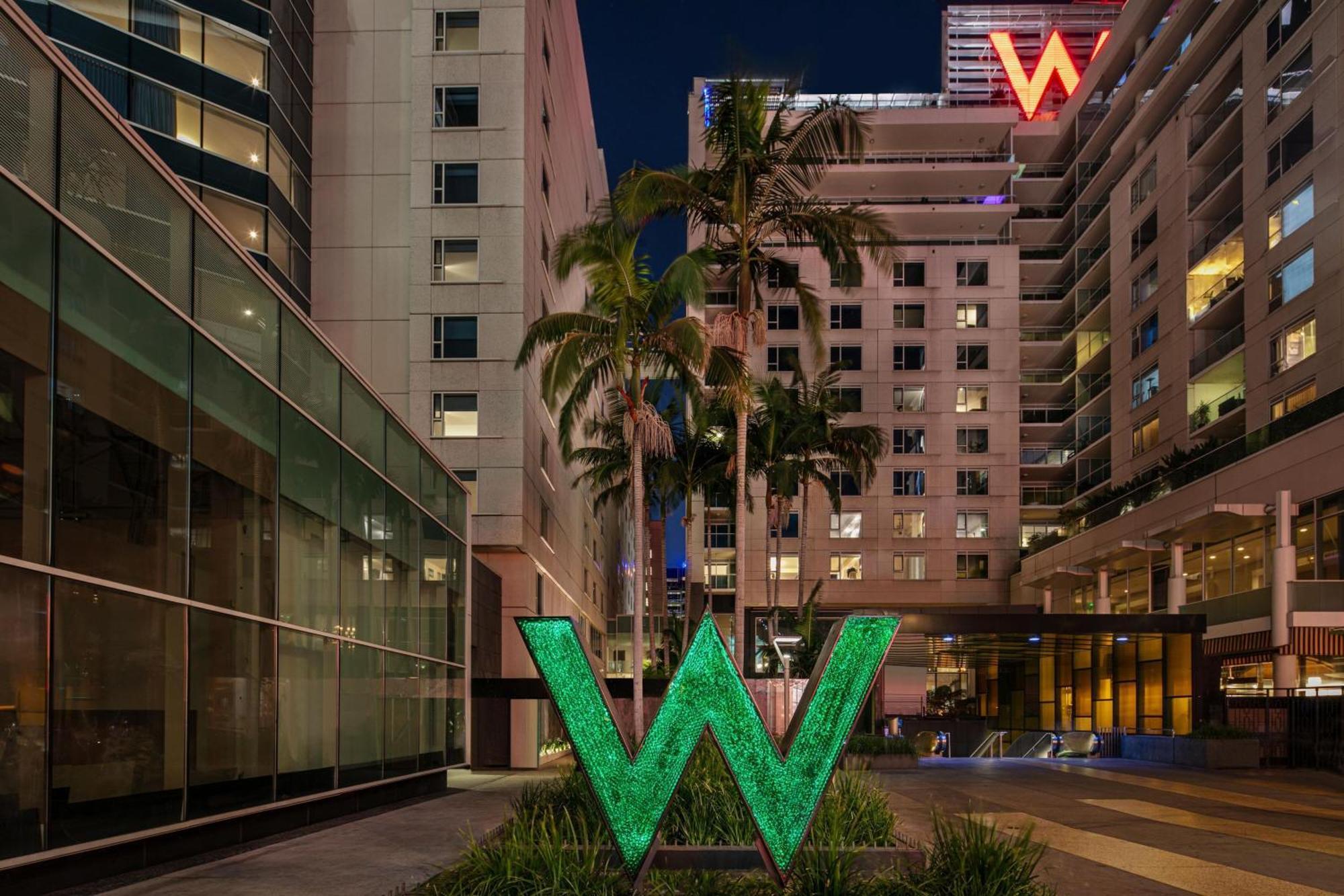 W Hollywood Hotel Los Angeles Exterior photo